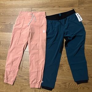 Lightweight hiking pants